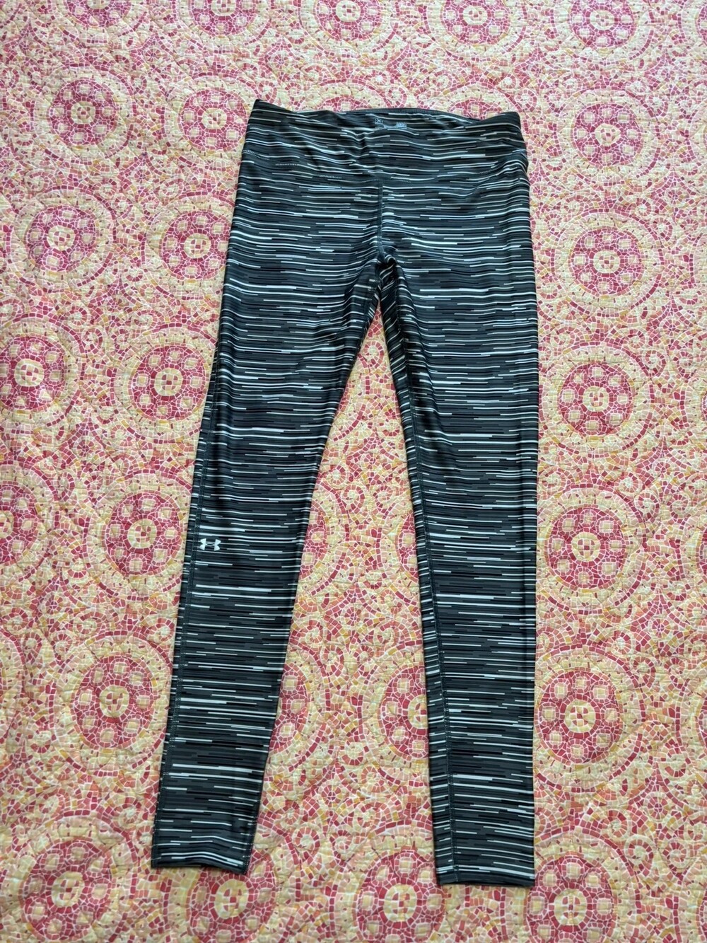 Under Armour HeatGear Compression Print Leggings - Size Large